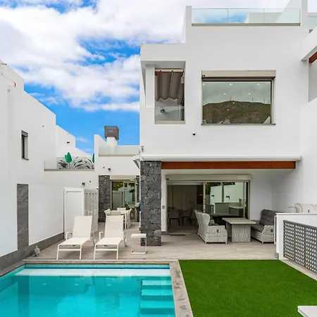 Karat Portofino Villa *